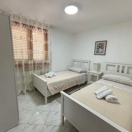 Апартаменти Casa Della Maria В'яреджо